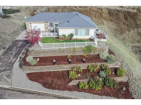 A home in Roseburg