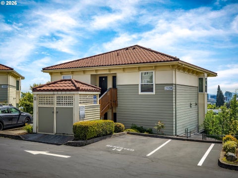 Featured picture for the property 576358818
