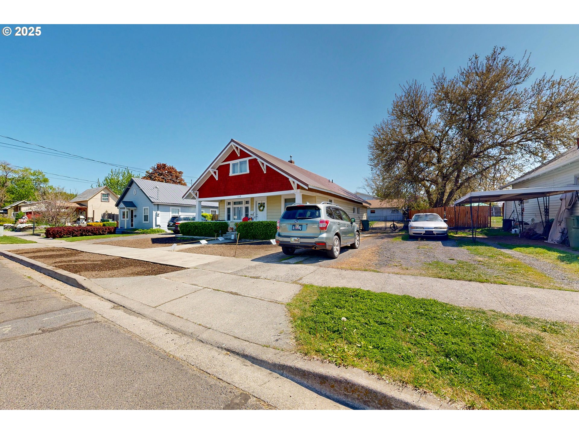 138 SE 5TH AVE