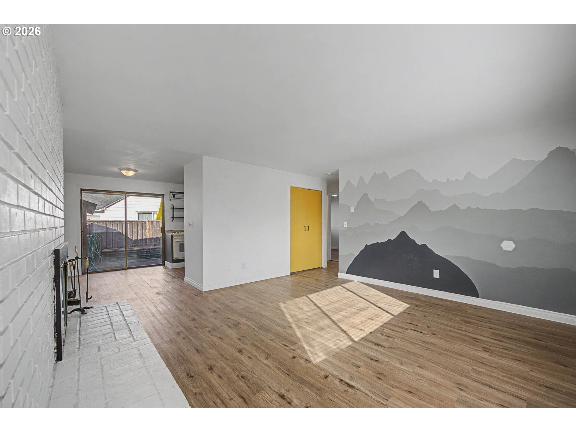 421 TOLIVER RD