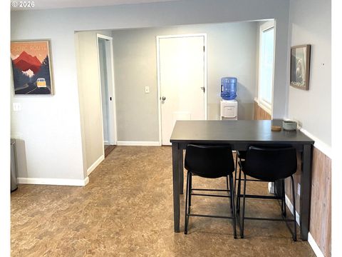 Tiny photo for 76484 Portal Dr, Oakridge, OR 97463 (MLS # 608346198)