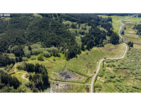 94010 North Way LN North Bend OR 97459