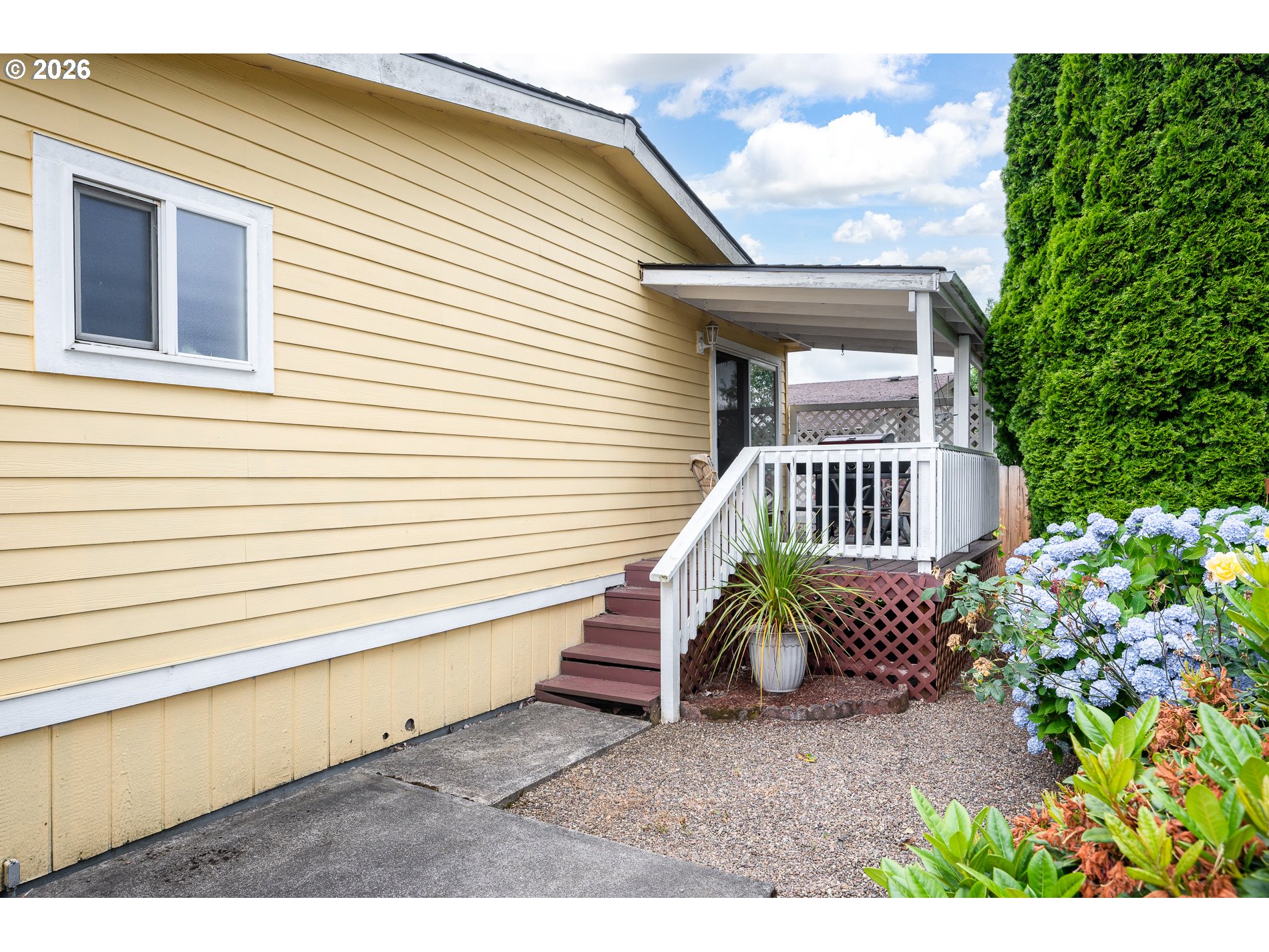 1949 SE PALMQUIST RD 4