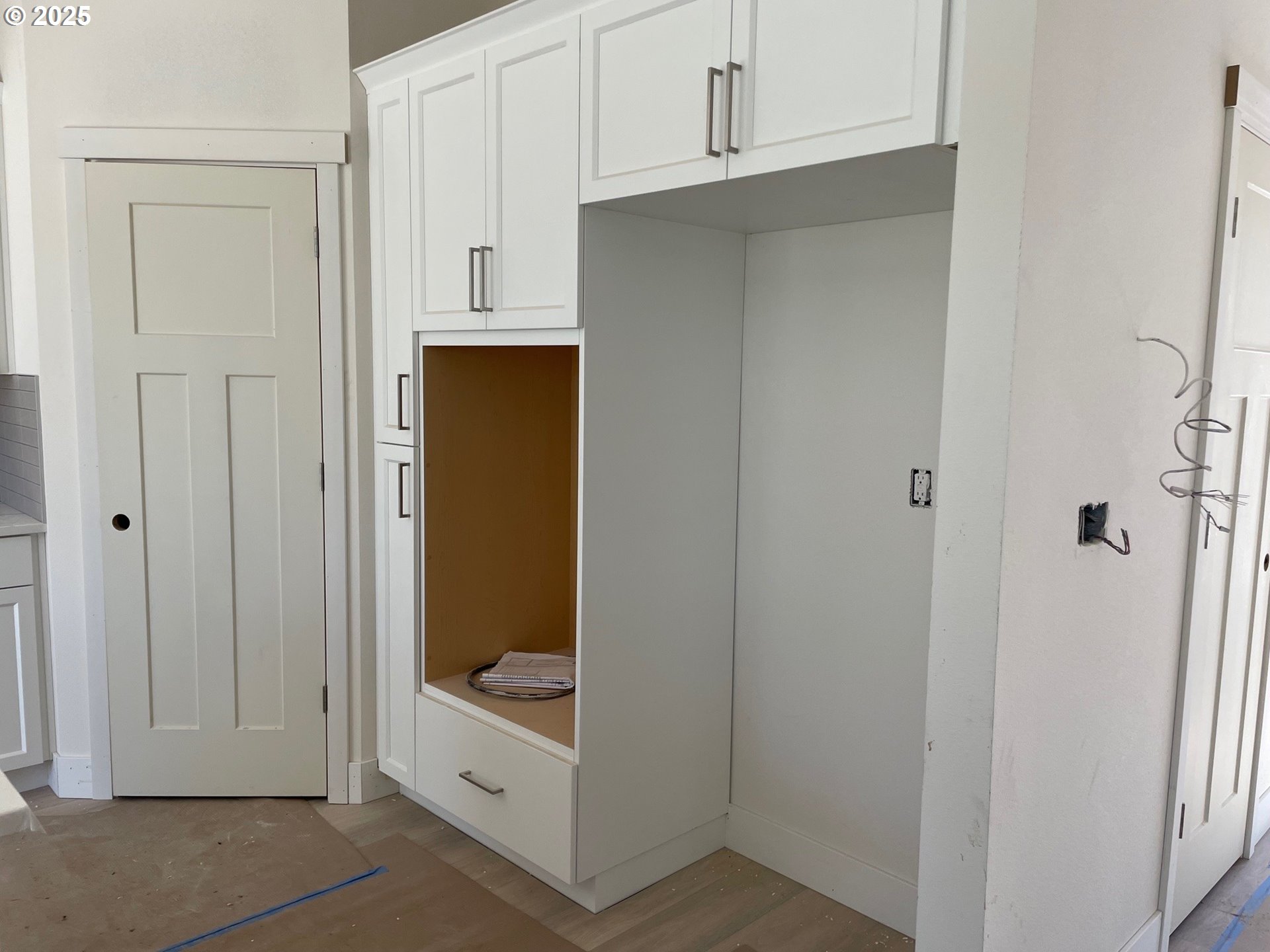 Sherwood, Oregon 97140, United States, 3 Bedrooms Bedrooms, ,3 BathroomsBathrooms,Residential,Active,20703