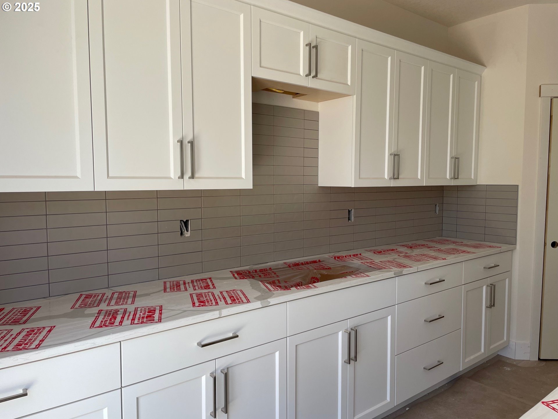 Sherwood, Oregon 97140, United States, 3 Bedrooms Bedrooms, ,3 BathroomsBathrooms,Residential,Active,20703