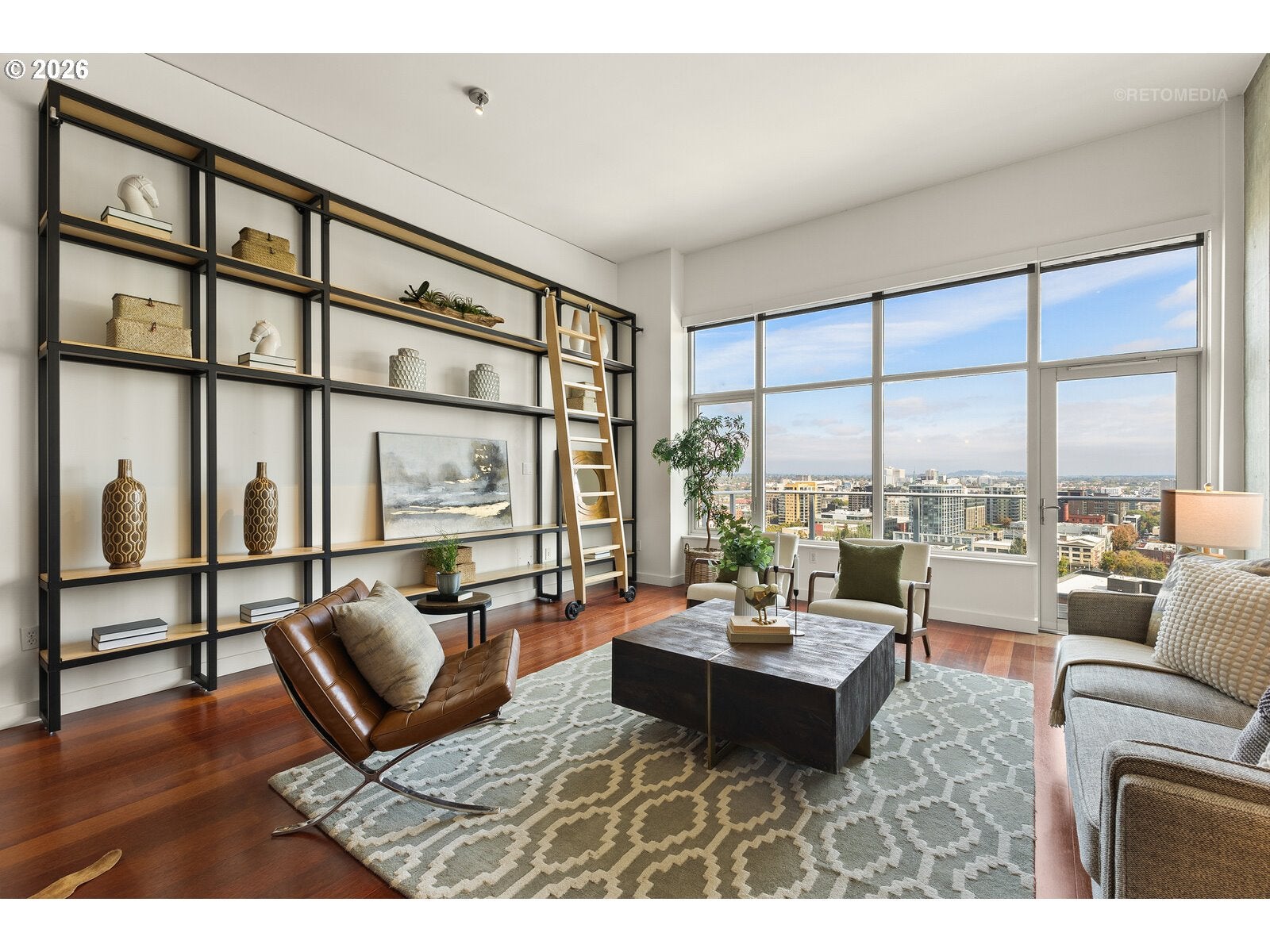 1926 W BURNSIDE ST 1605