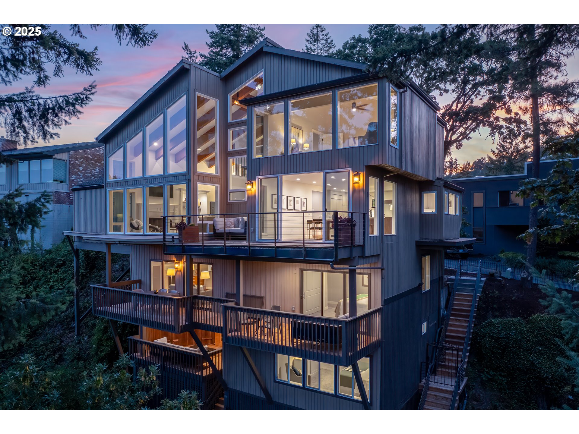 15400 DIAMOND HEAD RD