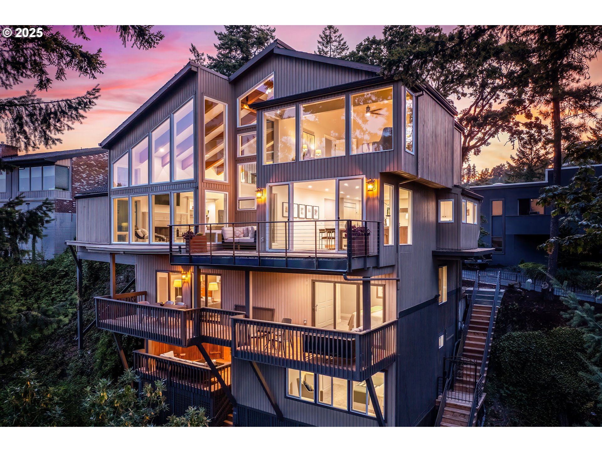 15400 DIAMOND HEAD RD
