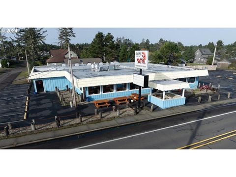 Photo of 1917 Pacific Ave S, Long Beach, WA 98631 (MLS # 24098368)