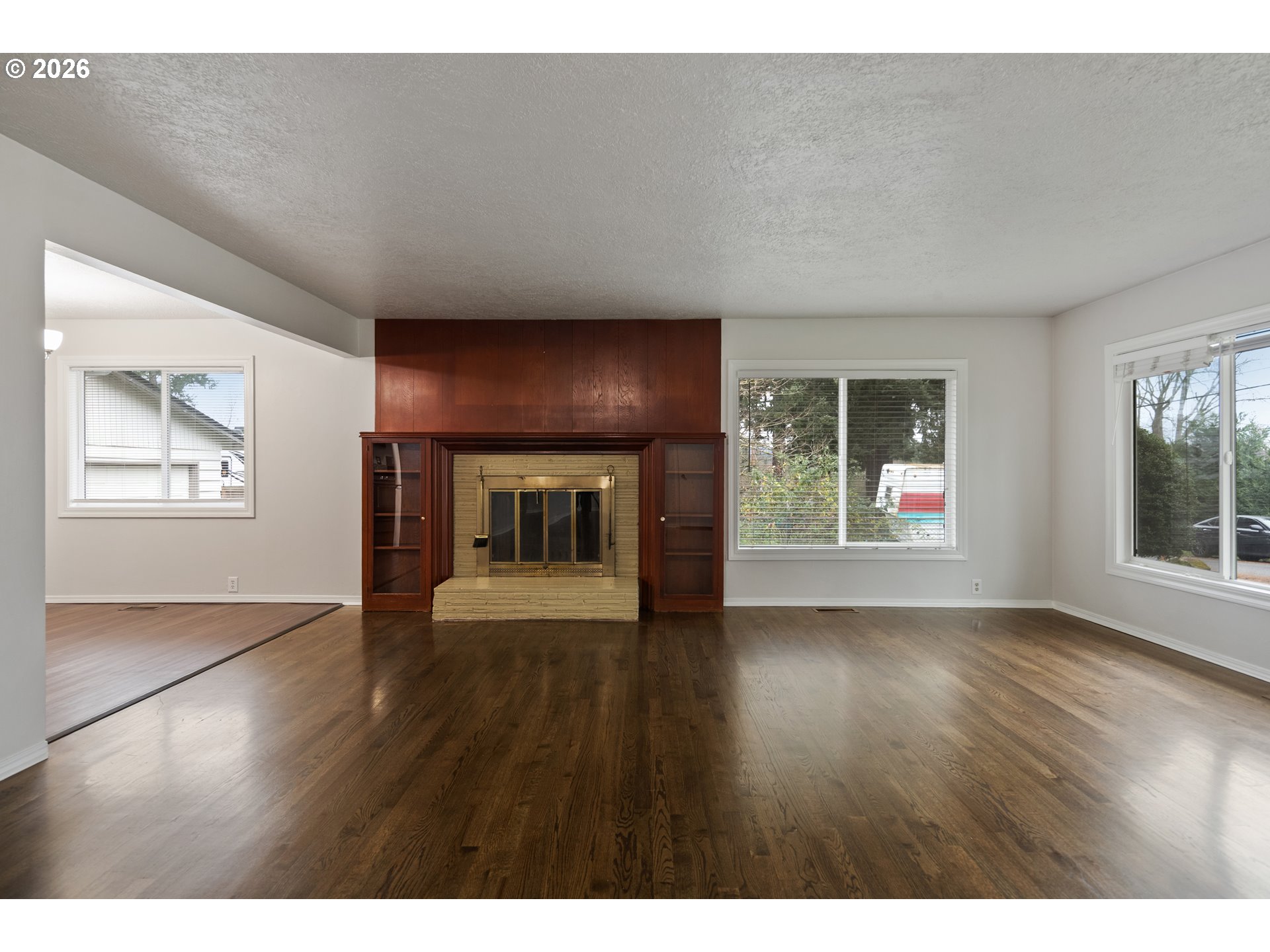 3450 SE SNOWBERRY ST