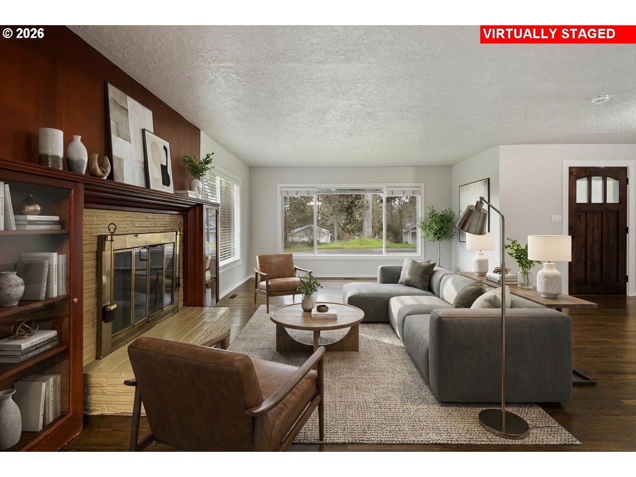 3450 SE SNOWBERRY ST