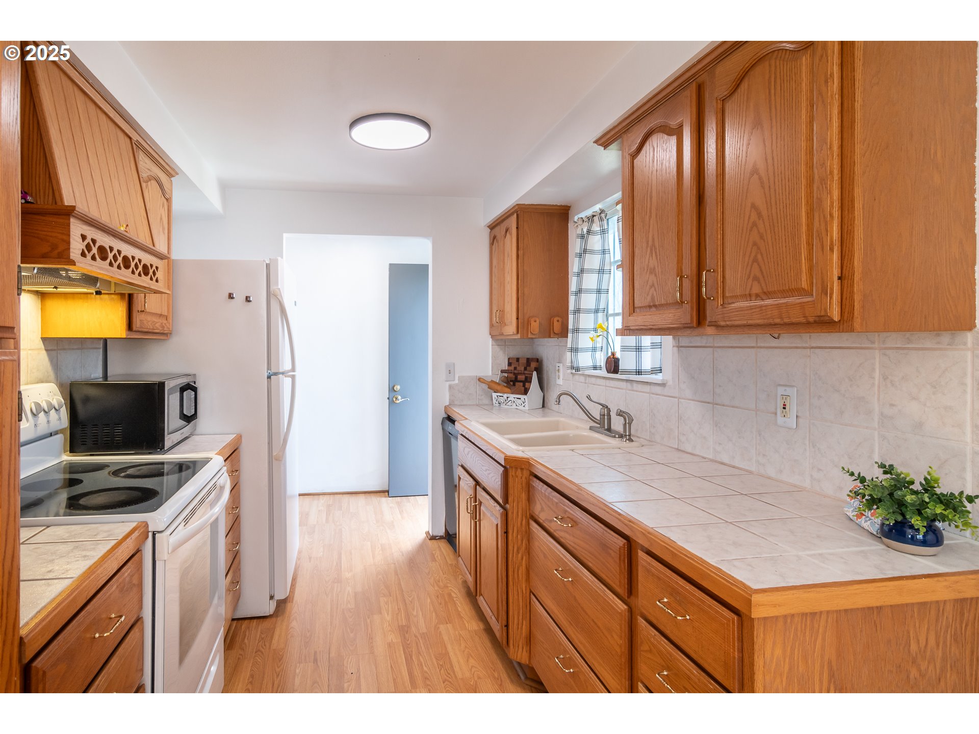 4285 CORONADO DR