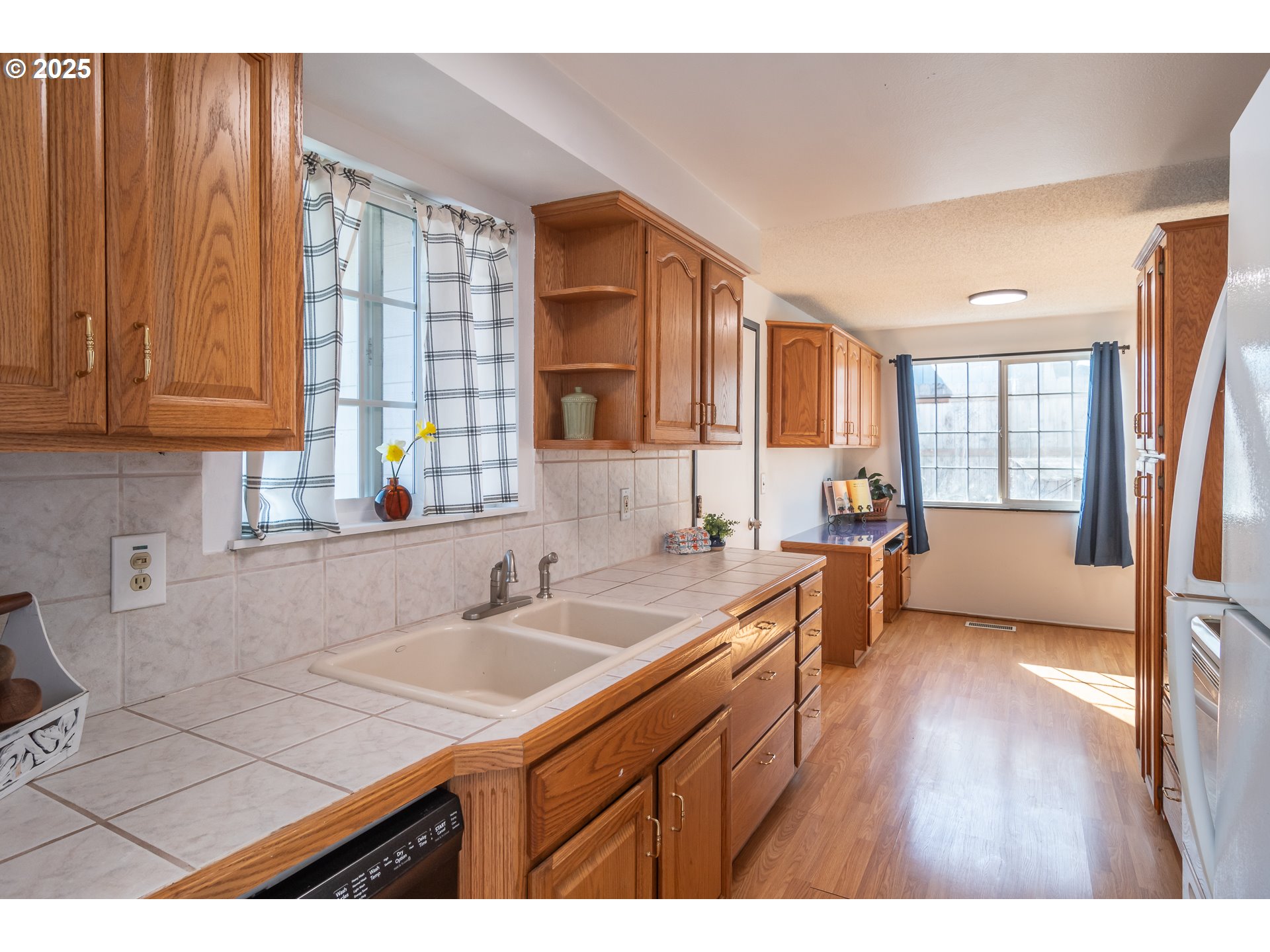 4285 CORONADO DR