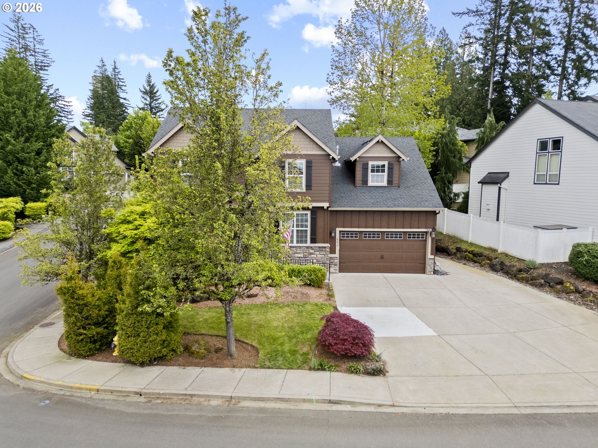 4054 FOREST VIEW DR