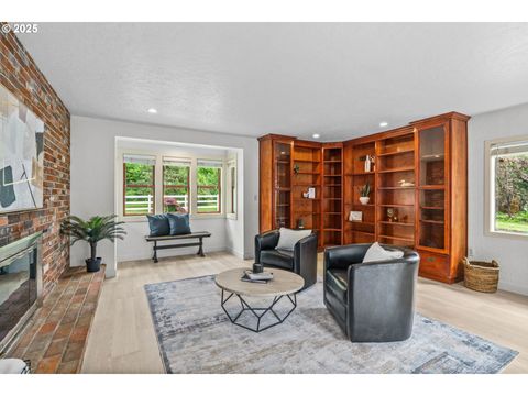 Tiny photo for 85622 Jasper Park Rd, Pleasant Hill, OR 97455 (MLS # 645276943)
