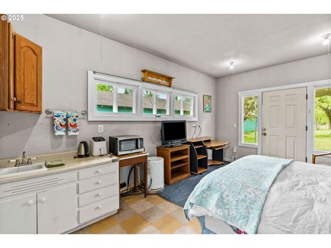 Tiny photo for 85622 Jasper Park Rd, Pleasant Hill, OR 97455 (MLS # 645276943)