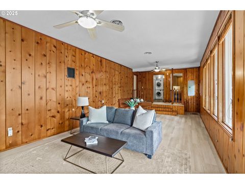 Tiny photo for 85622 Jasper Park Rd, Pleasant Hill, OR 97455 (MLS # 645276943)