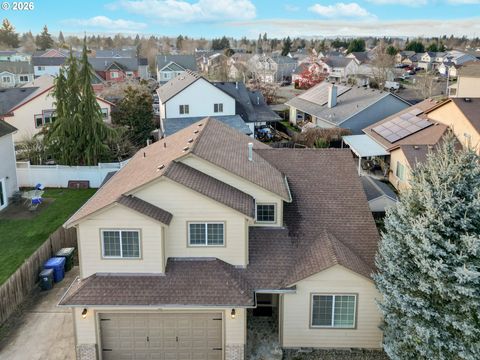 4334 LOG DR Salem OR 97305