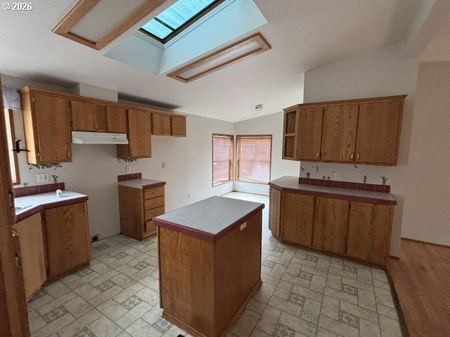 420 E 9TH AVE