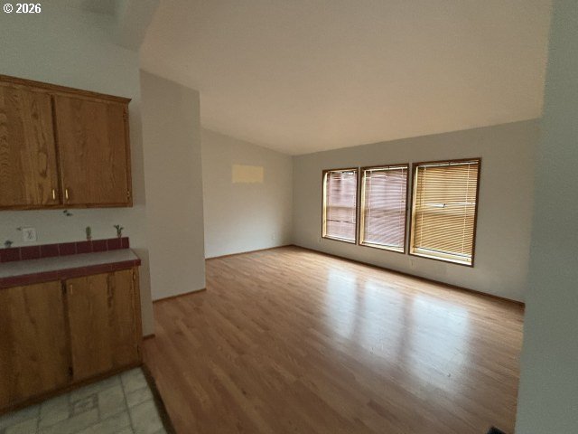 420 E 9TH AVE