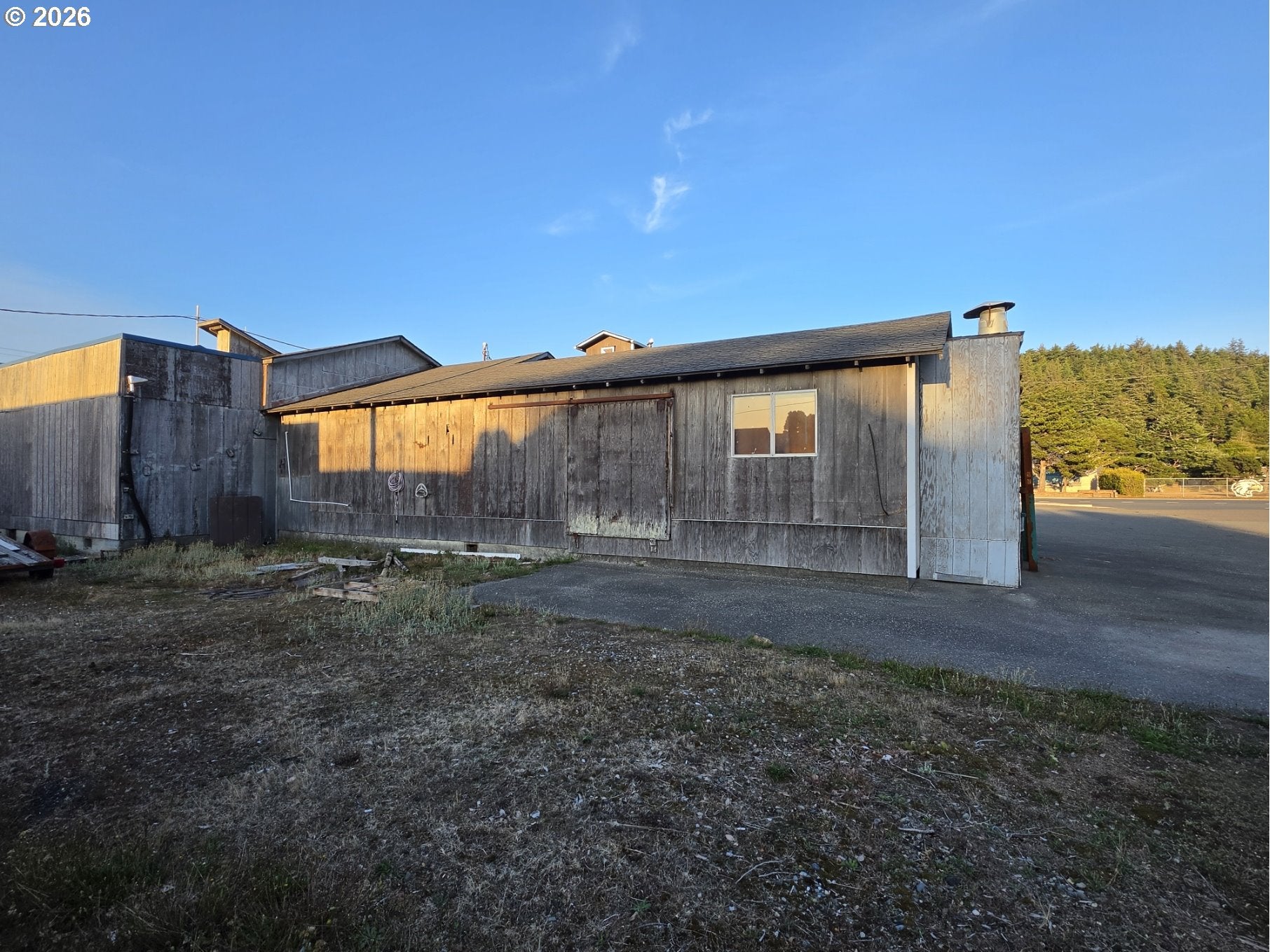 1205 OREGON ST