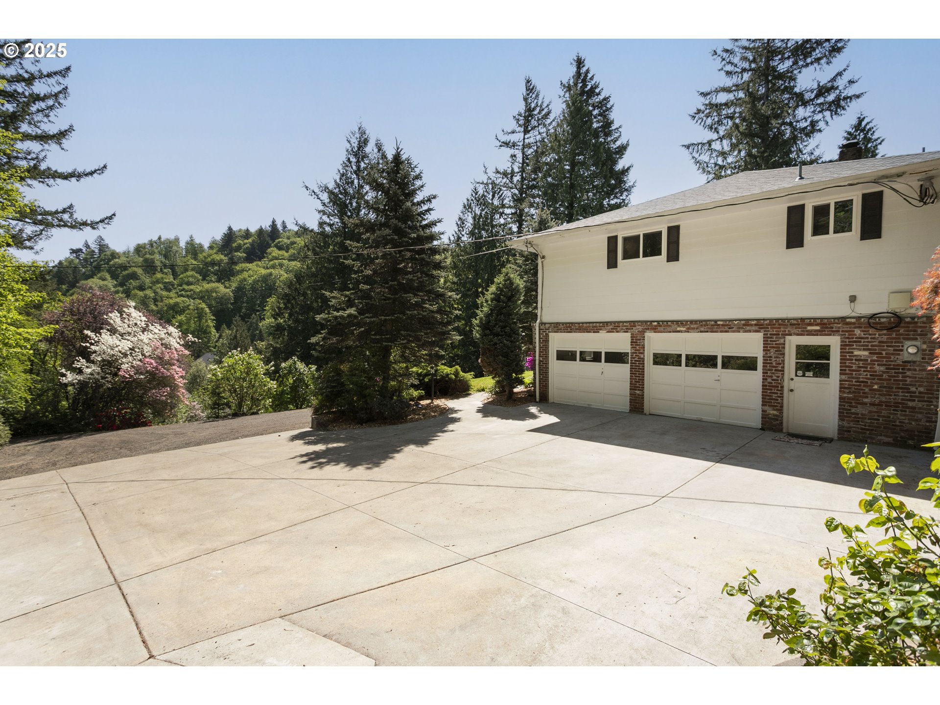 94 SE 46TH DR