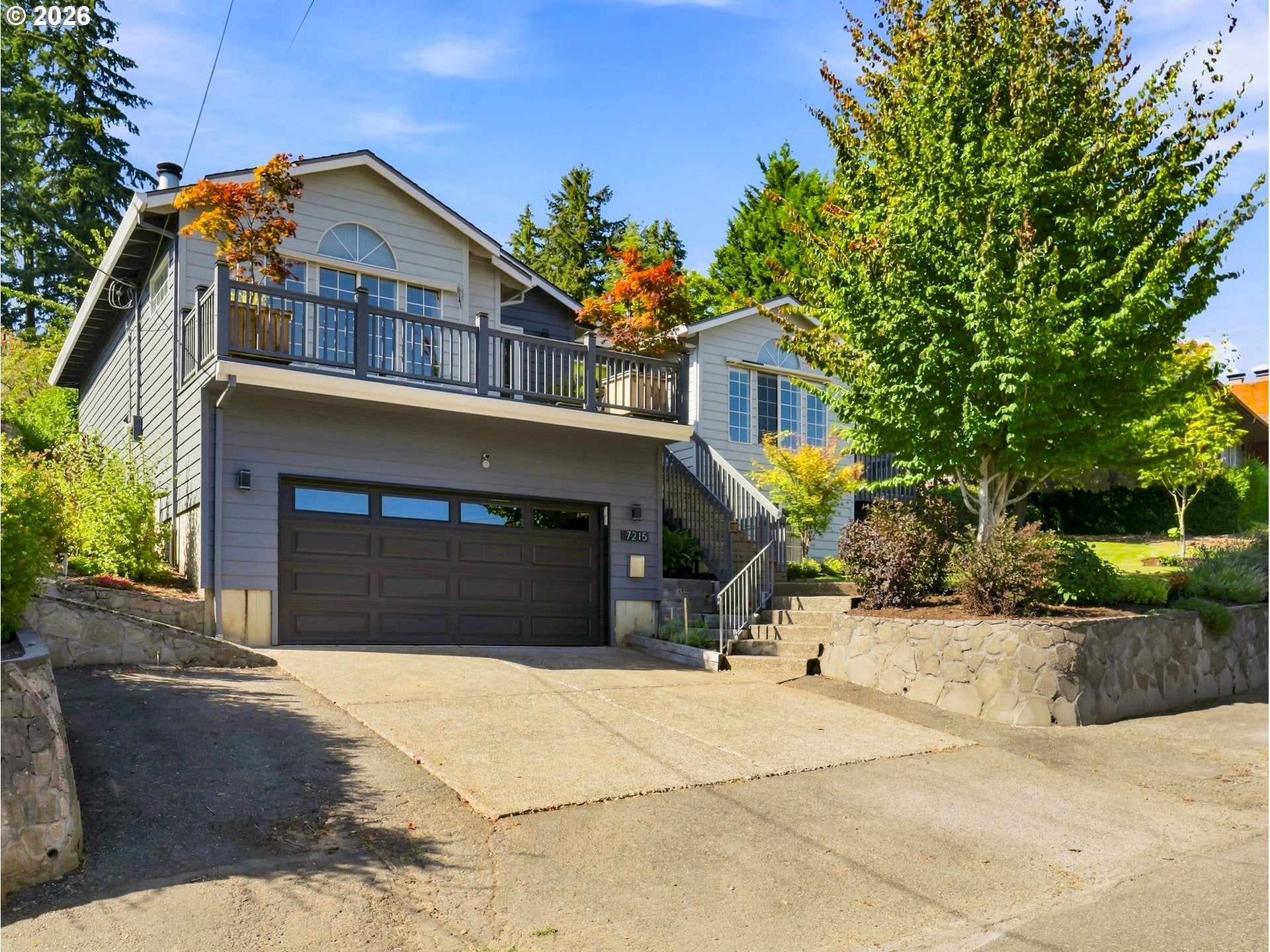 7215 SW 8TH AVE — 4 bed 3 bath Single Family Residence