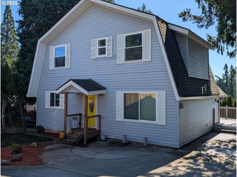 1306 MT BRYNION ST Kelso WA 98626