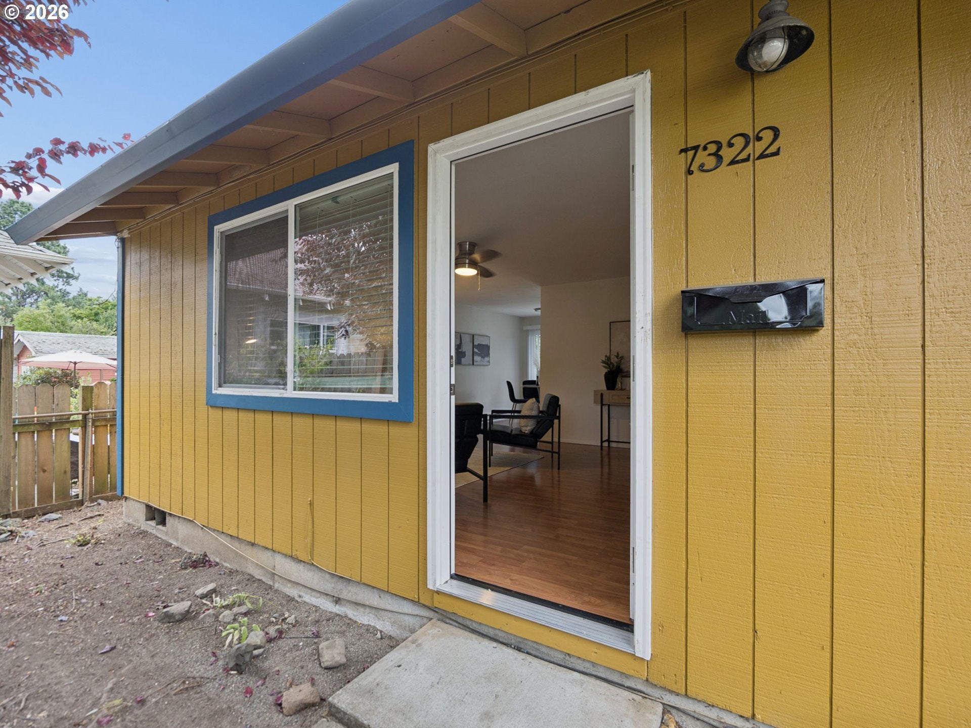 7322 N ALBINA AVE