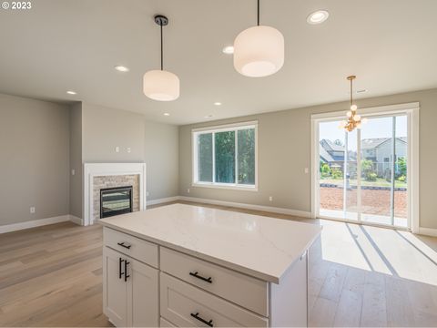 Tiny photo for 267 Sunday Dr, Creswell, OR 97426 (MLS # 673210649)