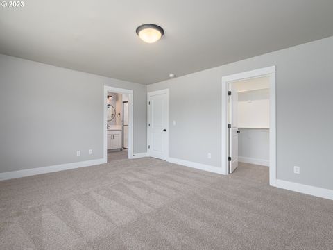 Tiny photo for 267 Sunday Dr, Creswell, OR 97426 (MLS # 673210649)