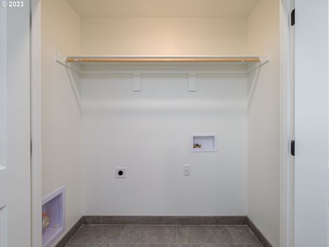 Tiny photo for 267 Sunday Dr, Creswell, OR 97426 (MLS # 673210649)