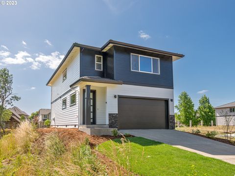 Photo of 267 Sunday Dr, Creswell, OR 97426 (MLS # 673210649)