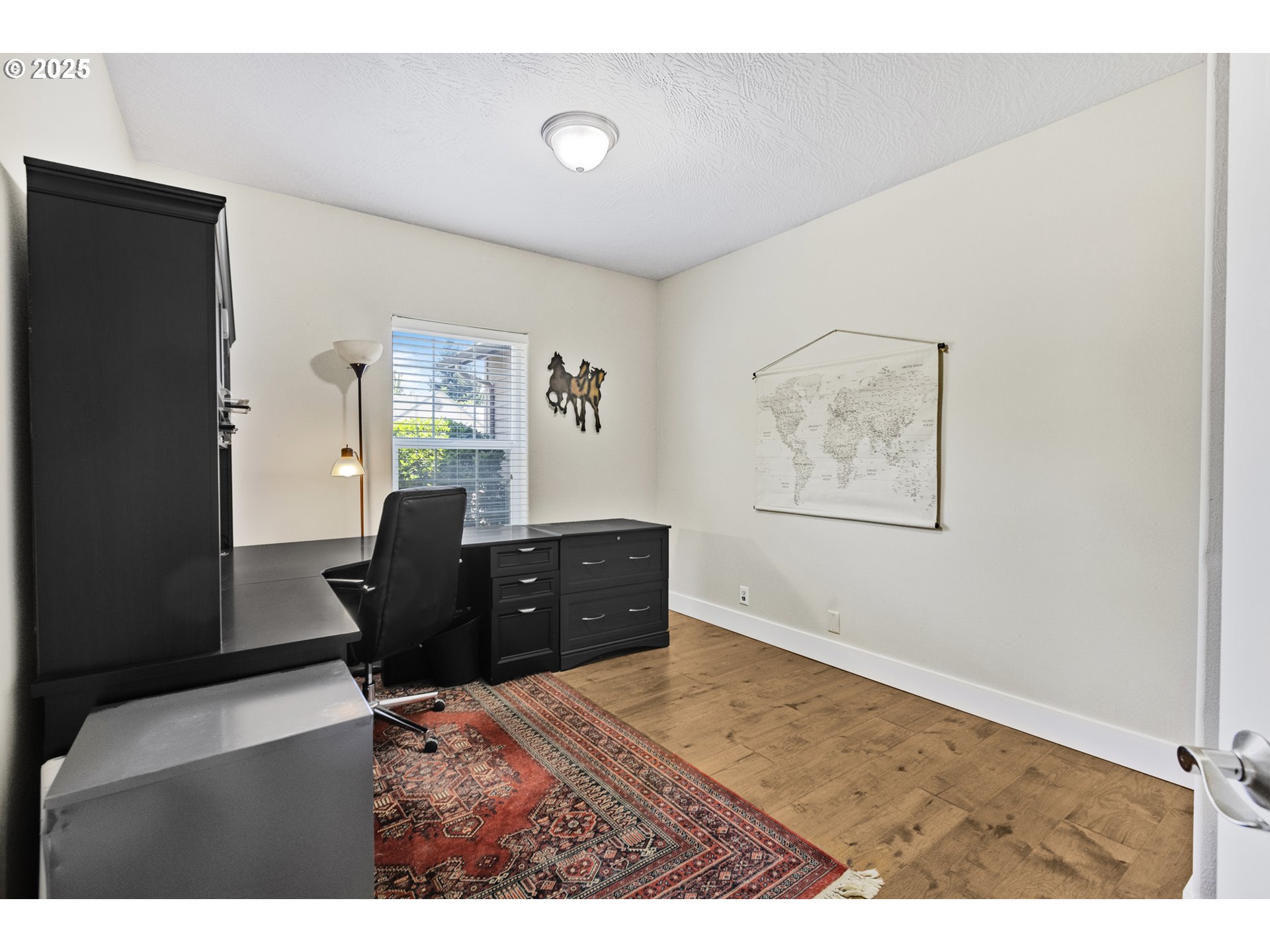 Eugene, Oregon 97404, United States, 3 Bedrooms Bedrooms, ,2 BathroomsBathrooms,Residential,Active,163280