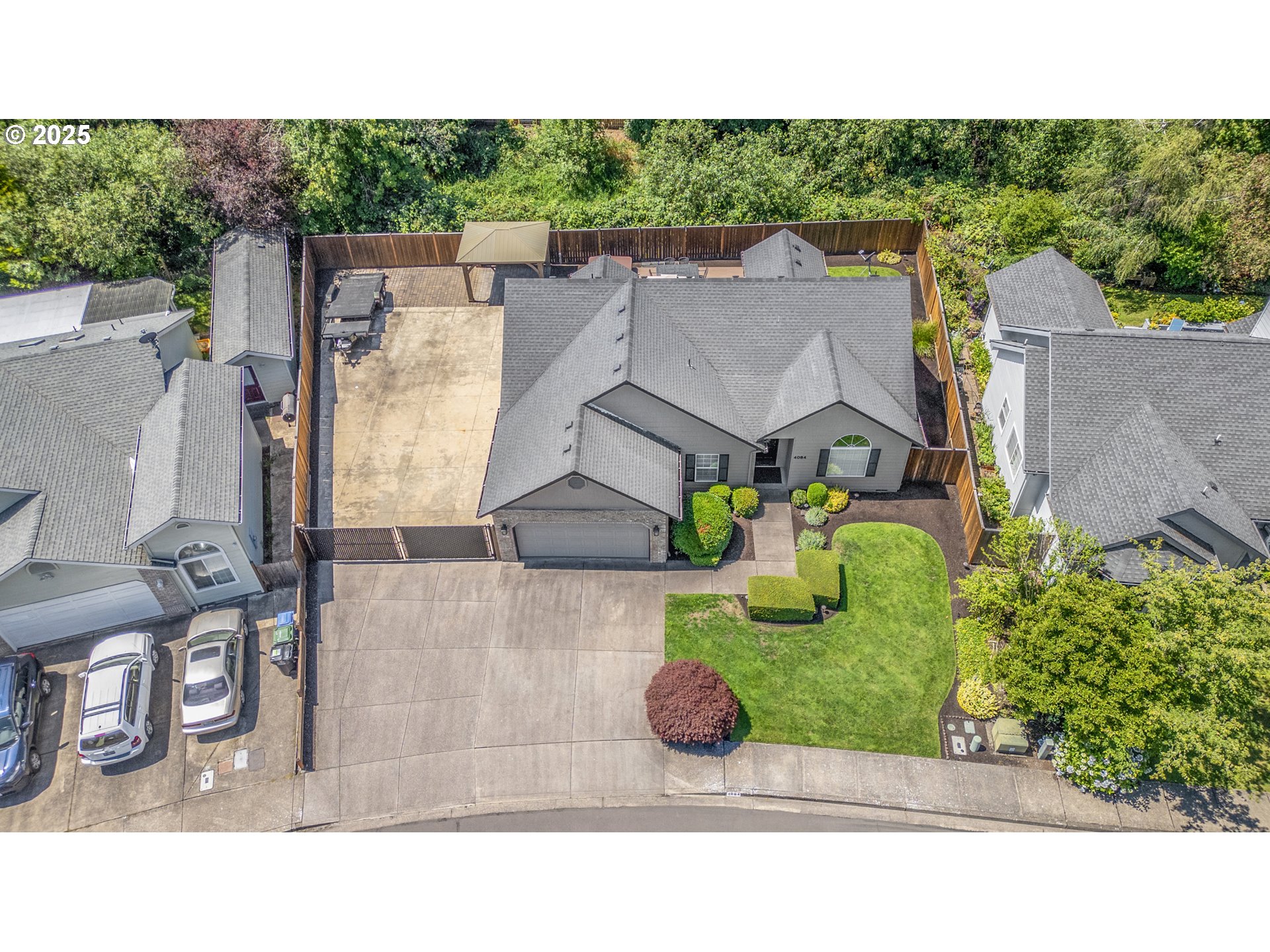 Eugene, Oregon 97404, United States, 3 Bedrooms Bedrooms, ,2 BathroomsBathrooms,Residential,Active,163280