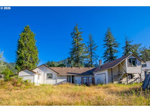 Tiny photo for 47433 School St, Oakridge, OR 97463 (MLS # 558766983)