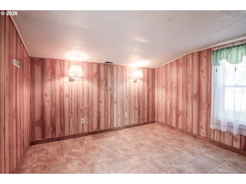 Tiny photo for 47433 School St, Oakridge, OR 97463 (MLS # 558766983)