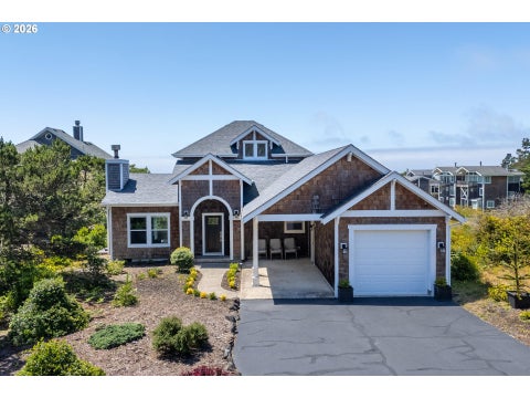 Featured picture for the property 370244752