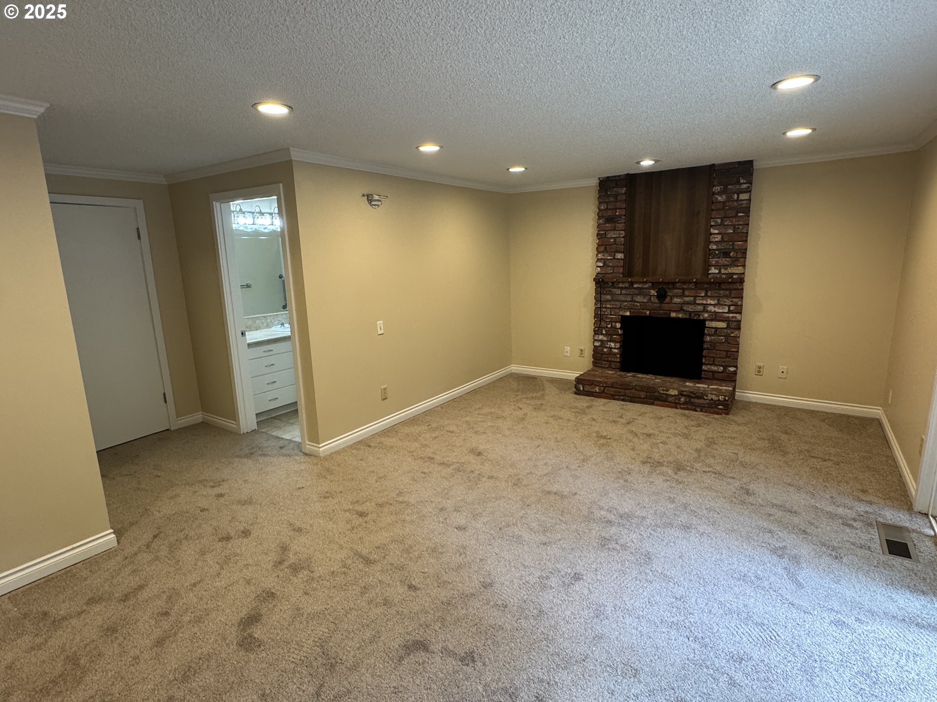 18581 TIMBERGROVE CT