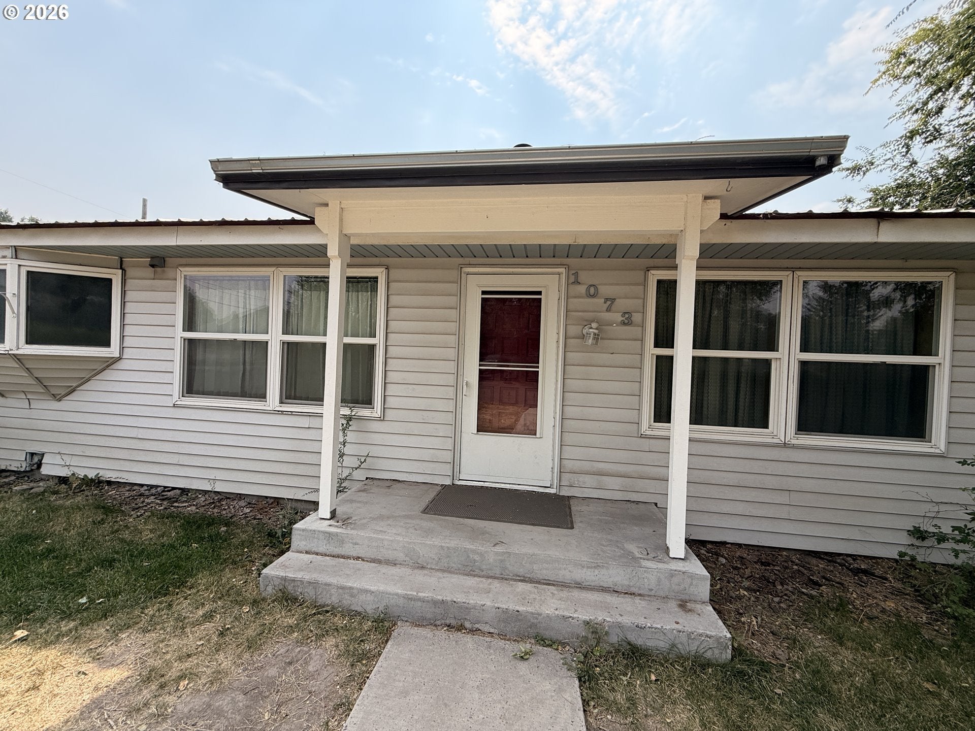 1073 W FILLMORE ST