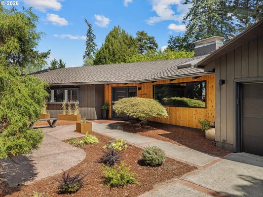 5100 SW LAURELWOOD AVE, PORTLAND, OR 97225 - Image d0f3f7101b7d3731e0ade09bbc0f700f/400910565