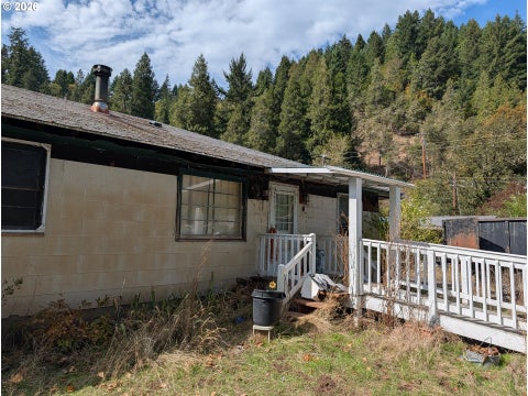 Tiny photo for 76526 W 2nd St, Oakridge, OR 97463 (MLS # 565836682)