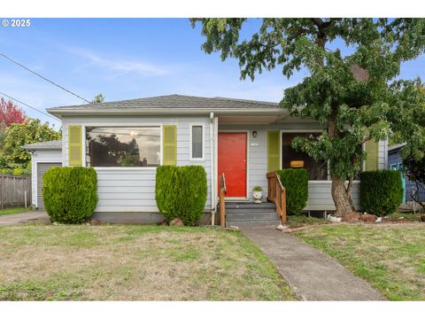 5949 SE KELLY ST Portland OR 97206