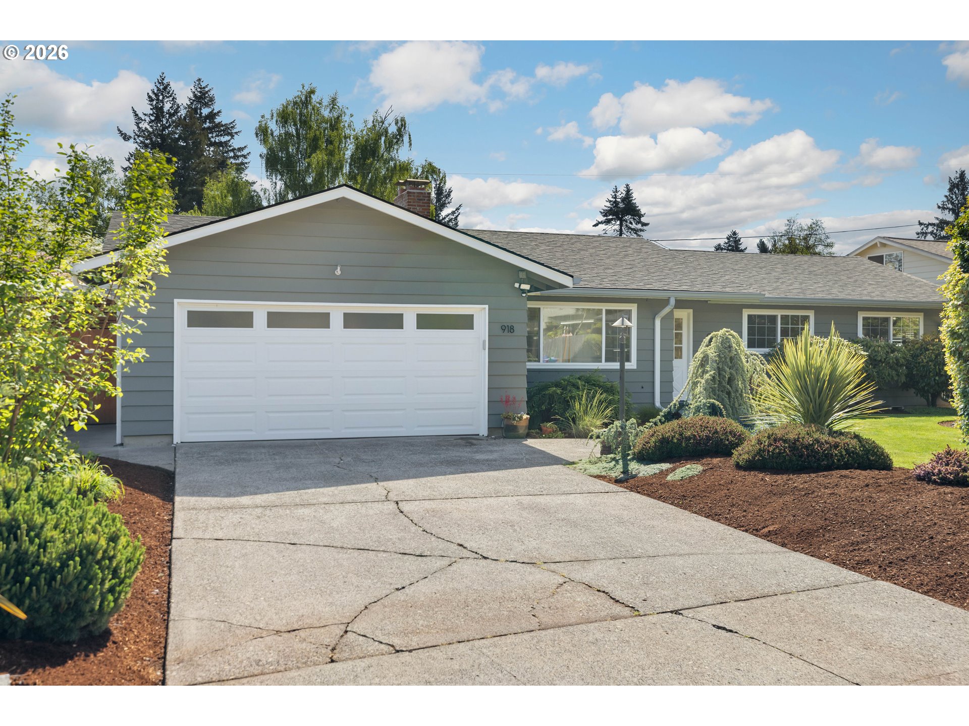 918 NE 152ND AVE