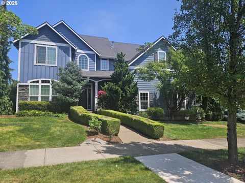 824 PIONEER DR Silverton OR 97381
