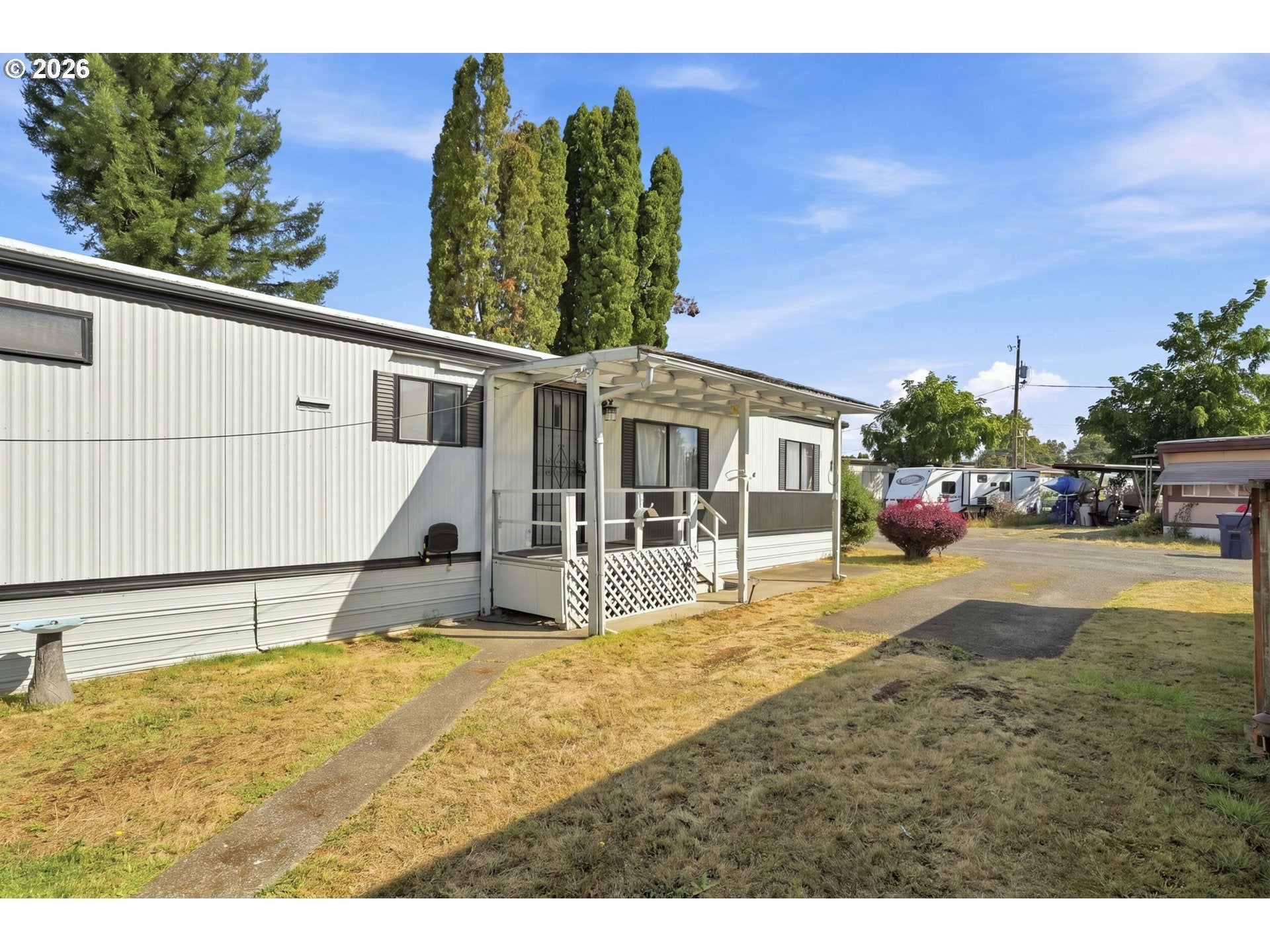 3998 FRANKLIN BLVD 12