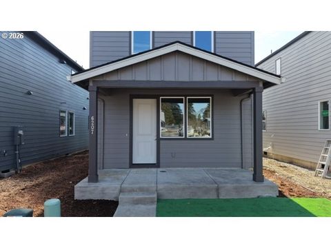 6207 NE 43RD ST Vancouver WA 98661