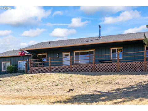 A home in Prineville