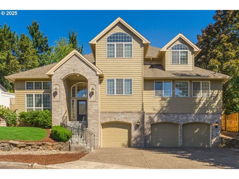 3808 FAIRHAVEN DR West Linn OR 97068