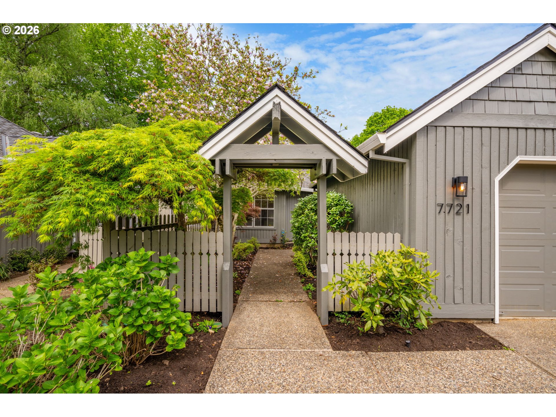 7721 SW AFTON LN